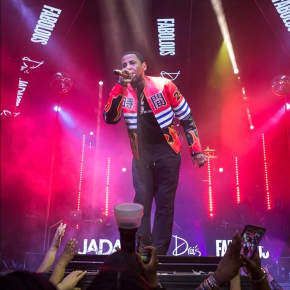 REVES PARIS GALVANIZED 24 VEGAN LEATHER MOTO JACKET.
FABOLOUS WORE THIS JACKET - Picture 3 of 8